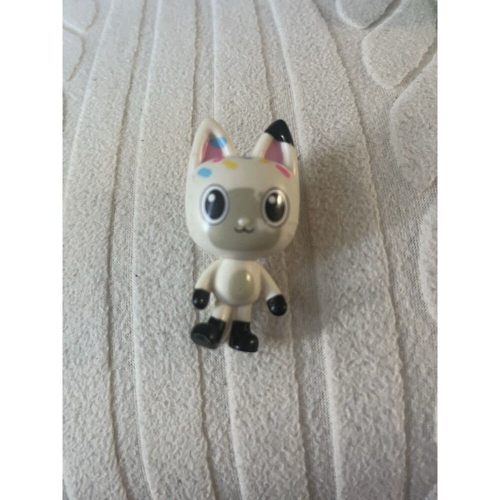 Gabby's Dollhouse Pandy Paws Mini Figure 2 Inch Toy Collectible